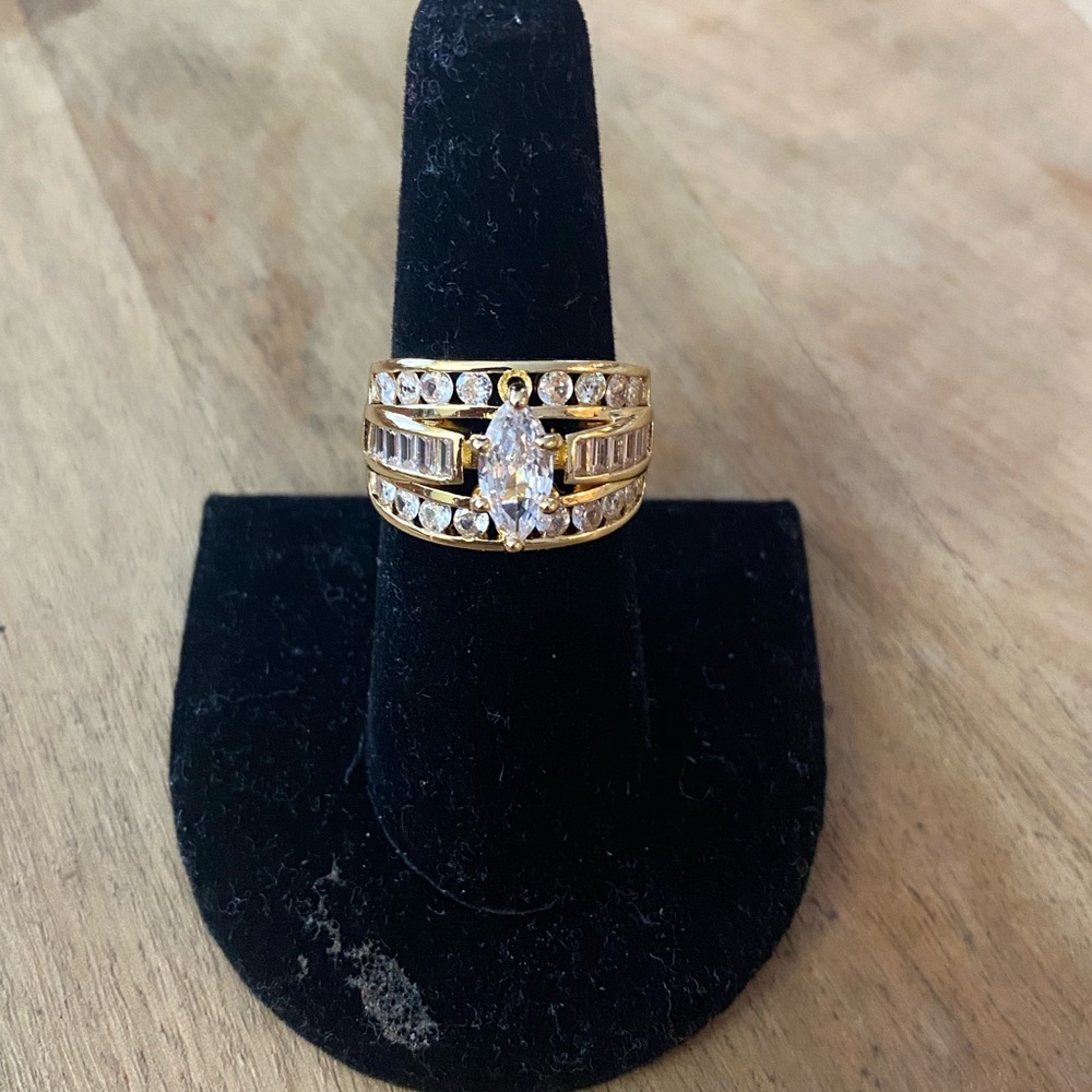 Gold Marquise-Center Crystal Statement Ring - Women Jewelry